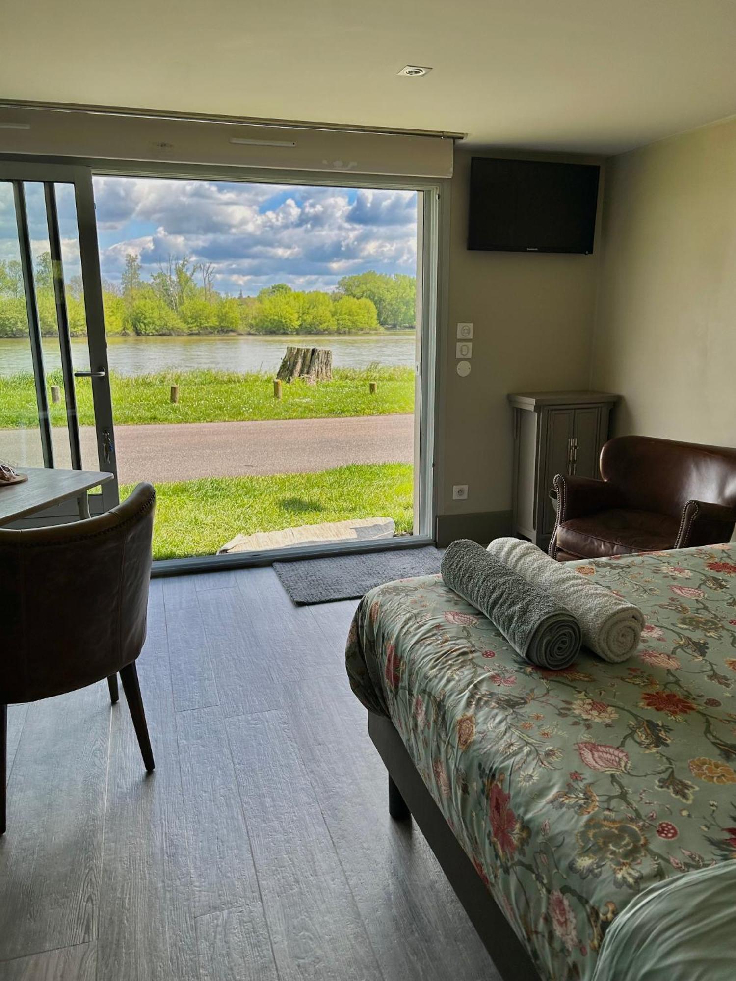 Studio Vue Sur Loire Beaugency Bagian luar foto